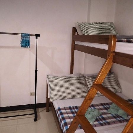 Sealor Pension House Puerto Princesa Buitenkant foto