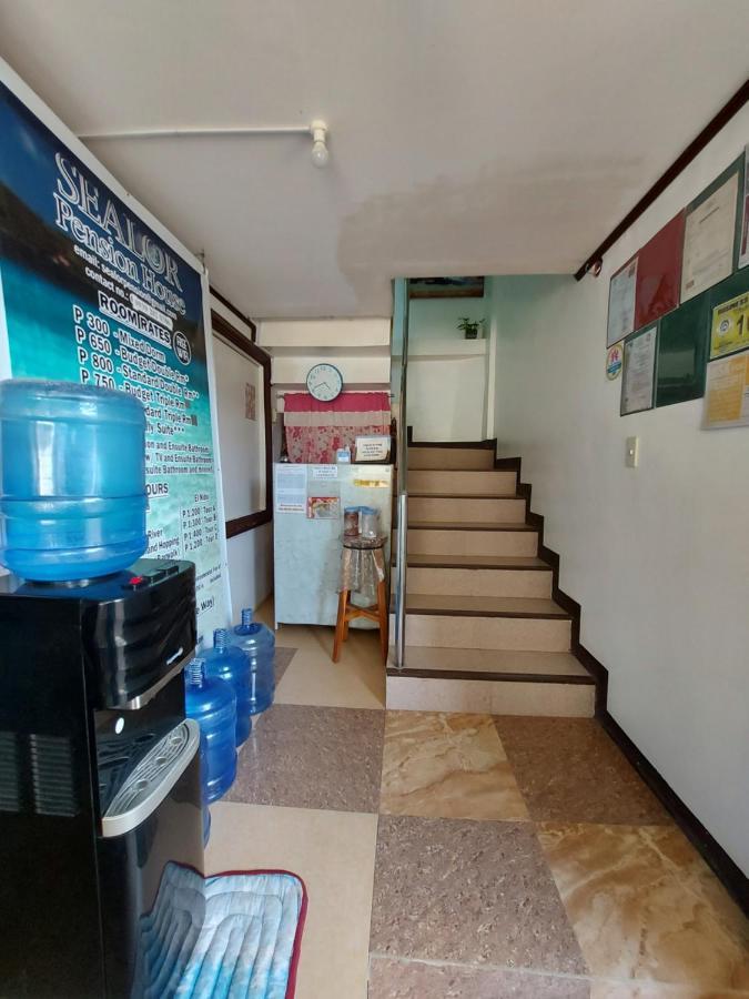 Sealor Pension House Puerto Princesa Buitenkant foto