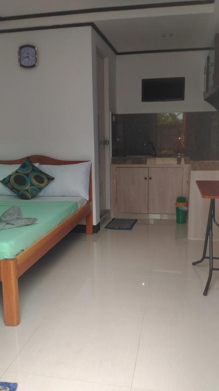 Sealor Pension House Puerto Princesa Buitenkant foto