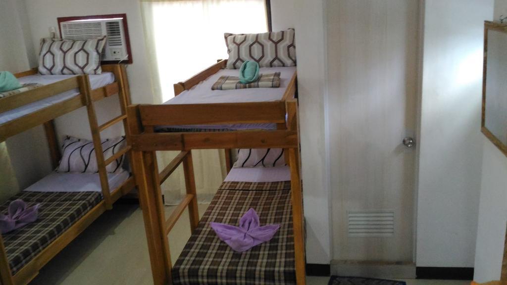 Sealor Pension House Puerto Princesa Buitenkant foto
